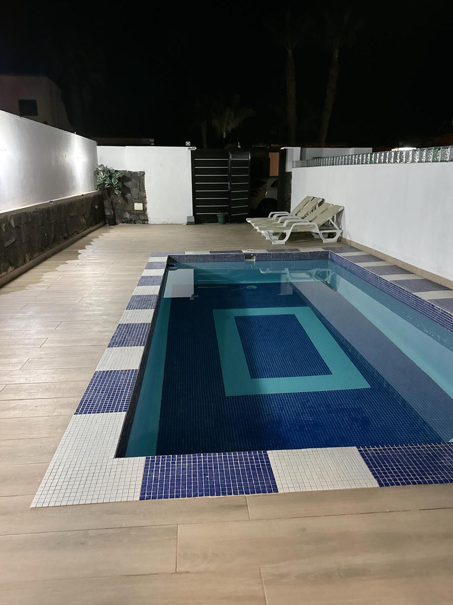 Villa Tony Playa Blanca  Ngoại thất bức ảnh